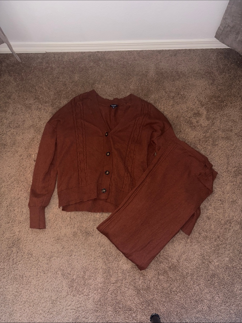 Splendid Rust Brown Cable Knit Cardigan Set